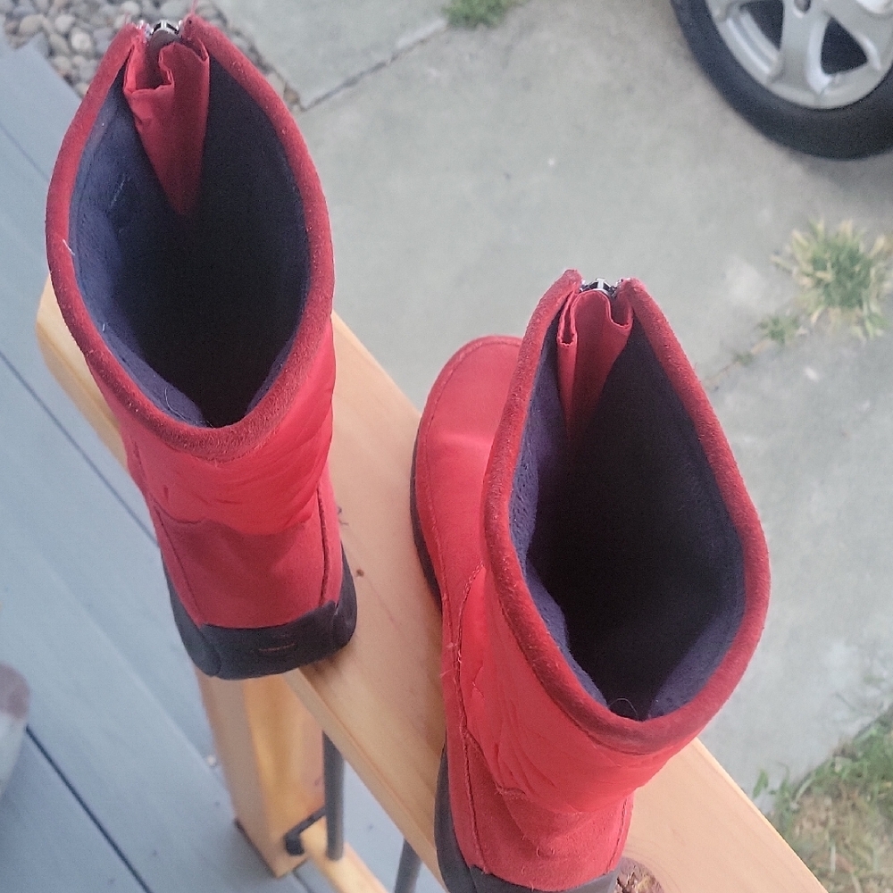 Lands' End Red Suede And Quilted Womens Size 10 Boots. Very Good Shape, Sexyness - Picture 6 of 9